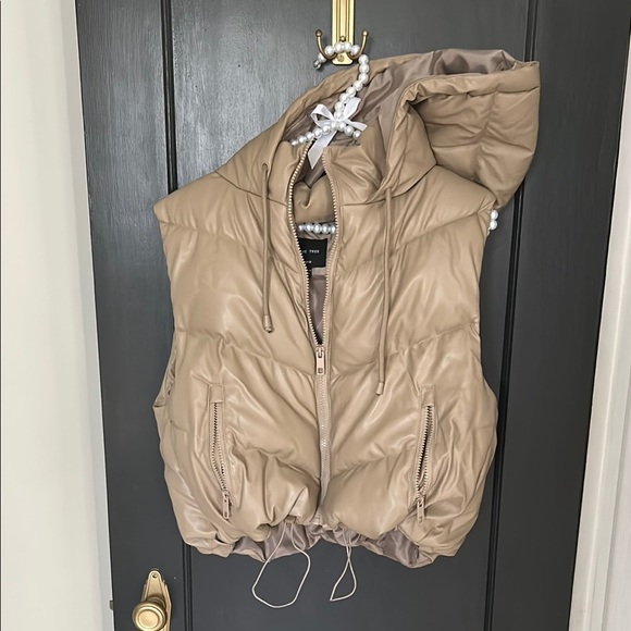 Love Tree Jackets & Blazers - Love Tree Tan Puffer Jacket with Hood
